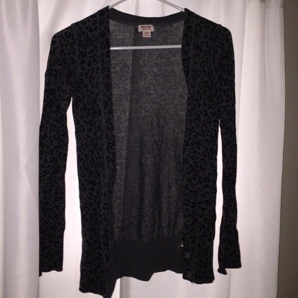 Long sleeved animal print sweater