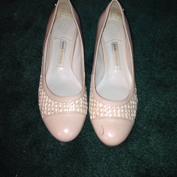 Dana Buchman flats
