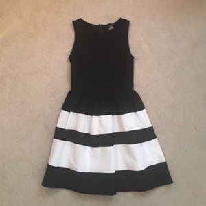 Black and white dress
