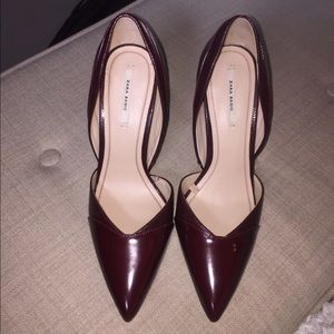 Zara pointed pumps.