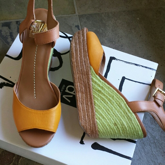 Dolce Vita summer sandals