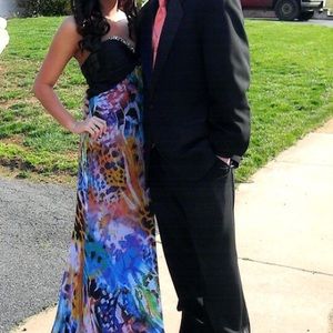 Prom dress worn only once!