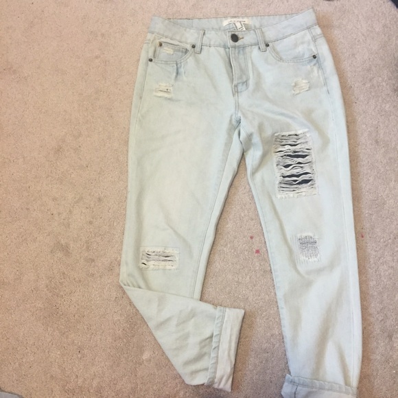 Perfect condition boyfriend jeans - Picture 2 of 4