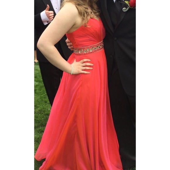 Vienna Prom Dress - Picture 4 of 4