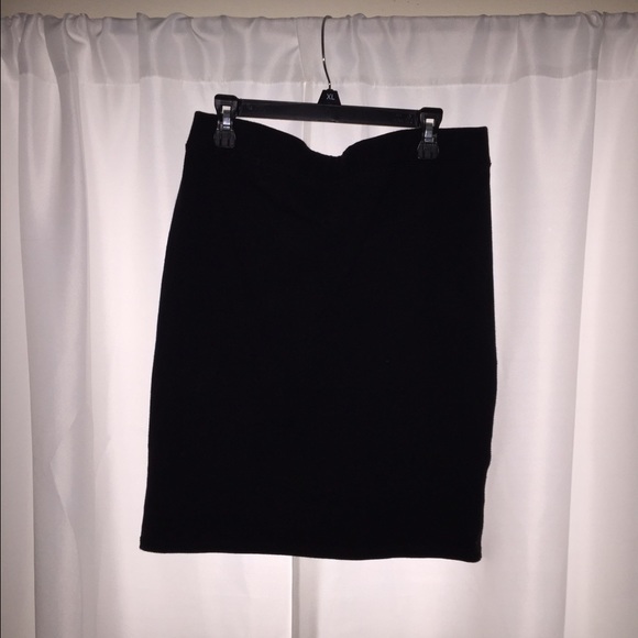 Black pencil skirt