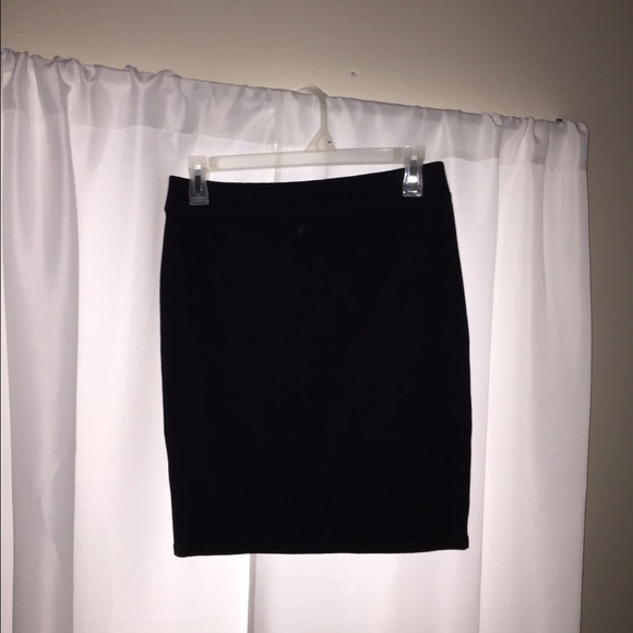 Black pencil skirt