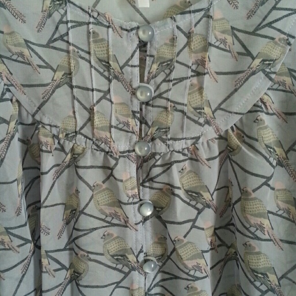 PacSun Kirra Bird Flowy Sheer Top - Picture 2 of 2