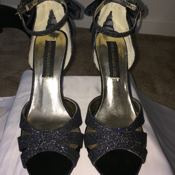 Steve Madden Luxe black sparkle heels - Picture 3 of 4