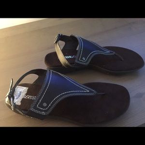 Brown Sandals - Size 7