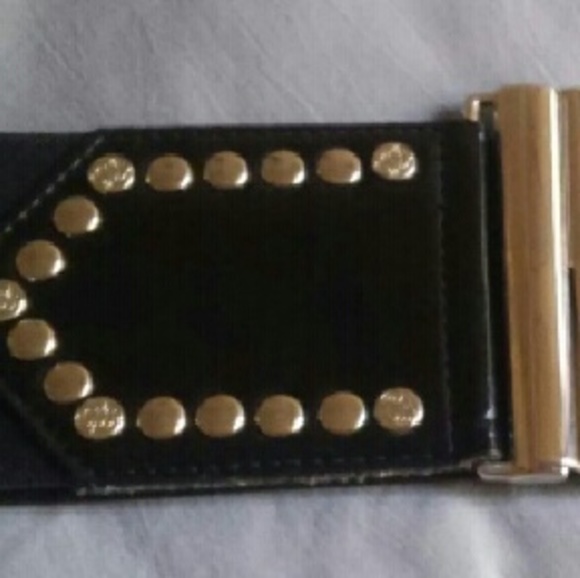 Black waist belt