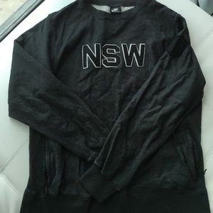 Men L NSW Nike crew neck sweater. Dark grey
