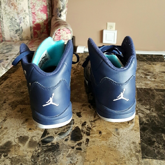 Jordan V Navy Blue turquoise pre grape - Picture 3 of 4
