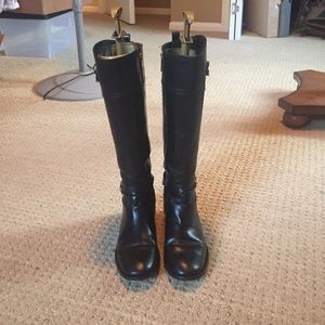 Barely worn zip up boots