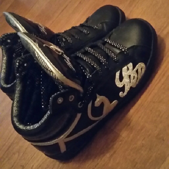 Baby phat shoes