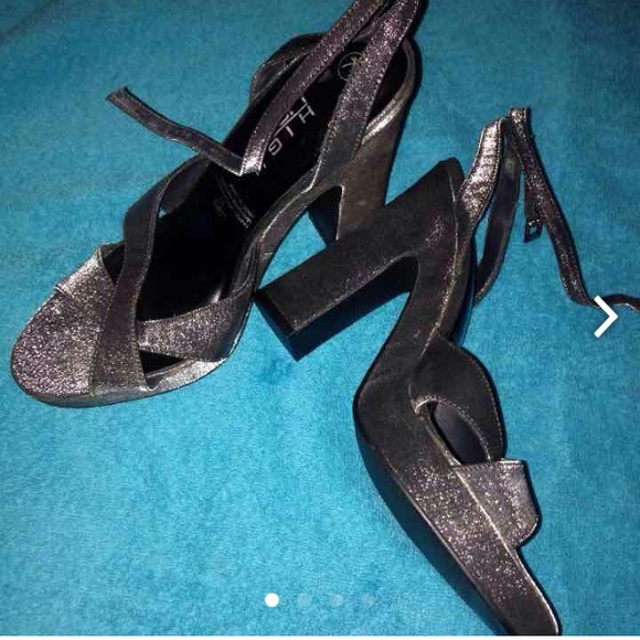 Silver Sparkle Heels ✨ - Picture 1 of 4