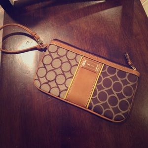 Nine West clutch