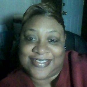 Meet your Posher, Peggie