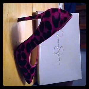 Brand new leopard jessica Simpson heels
