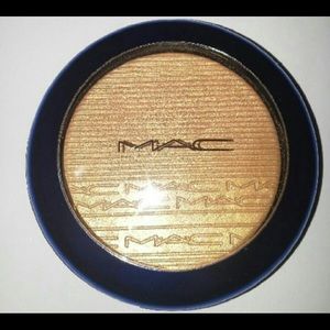 ❌SOLD❌Mac | Shaft of Gold Limited Edition