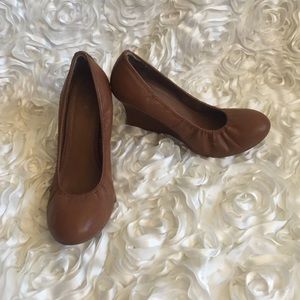 Brown Wedges