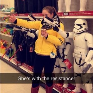 Meet your Posher, Kari