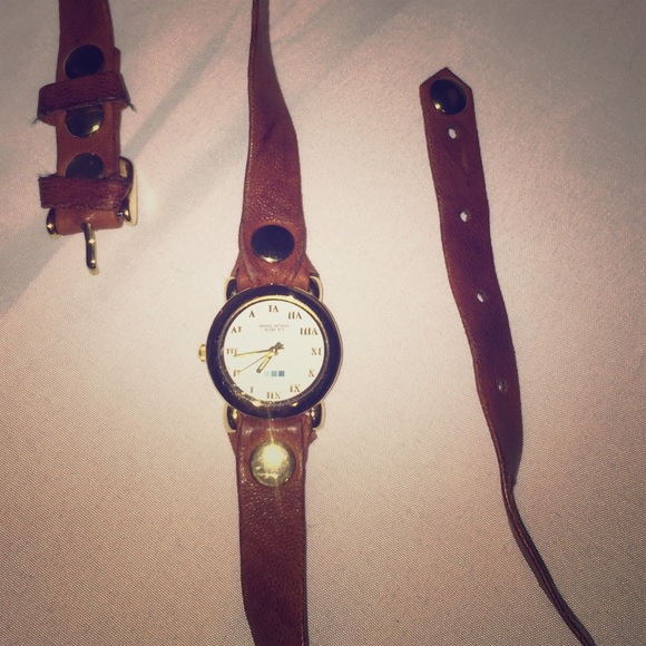 Wrap around genuine leather watch