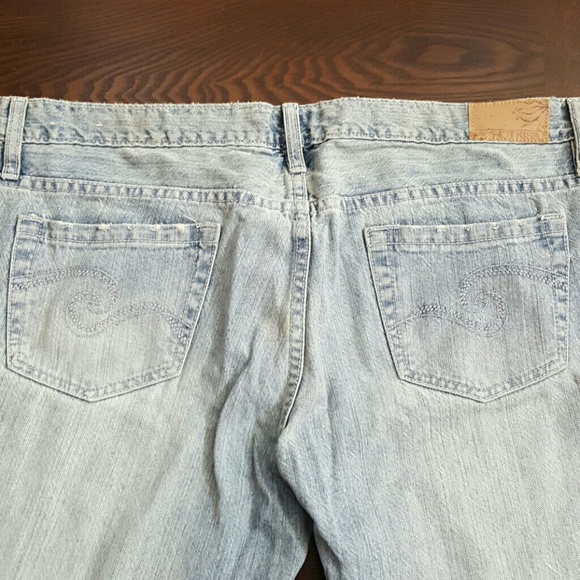 Jean Capris - Picture 3 of 4