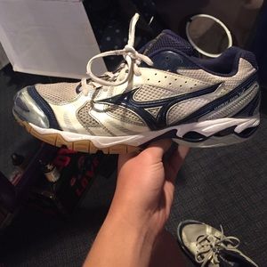 blue mizunos for JTAF20
