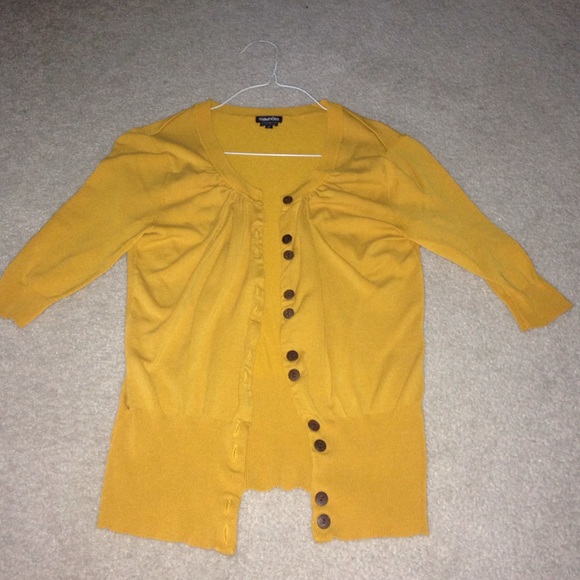Maurices button cardigan