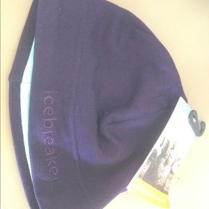 Icebreaker beanie