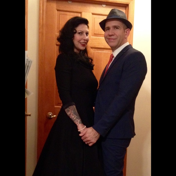 Meet Your Posher Stacy! - Picture 4 of 4