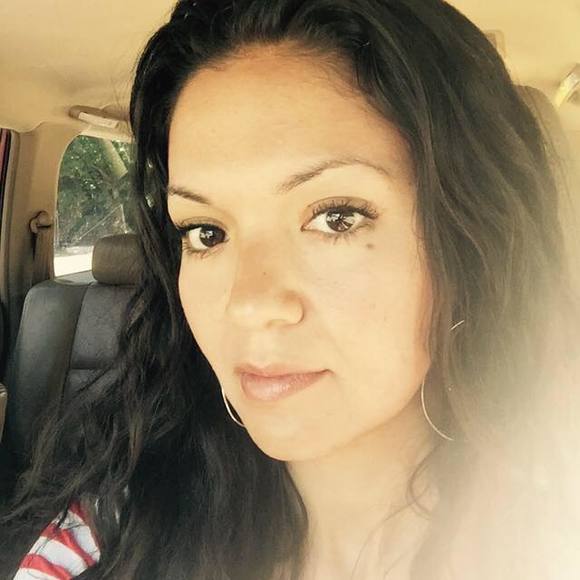 Meet your Posher, Marina - Picture 1 of 1