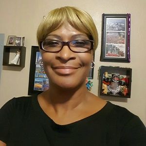 Meet your Posher, Vernessa