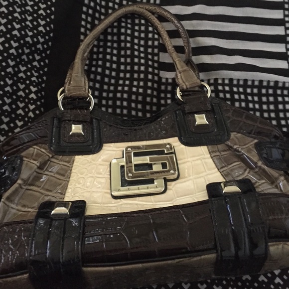 Never used - Guess Purse