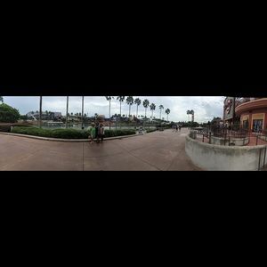 Meet your Posher, Eva