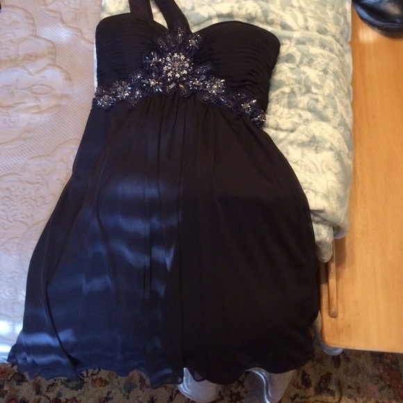 Navy blue homecoming dress