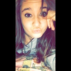 Meet your Posher, Haley