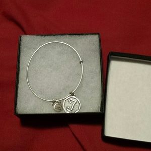 Alex and ani braclet never worn