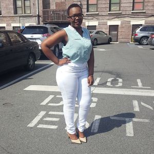 Meet your Posher, Divinah