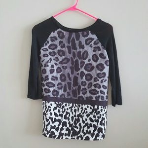 Zara 3/4 sleeve stylish leapord print front top