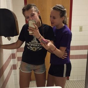 Meet your Posher, Danielle