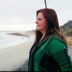 Meet your Posher, Dawn