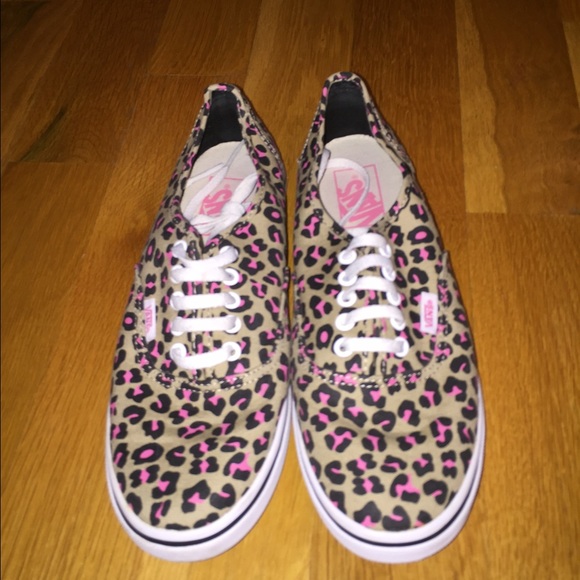 Cheetah Vans