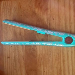 Chi Ultra *BRAND NEW* hair straightener