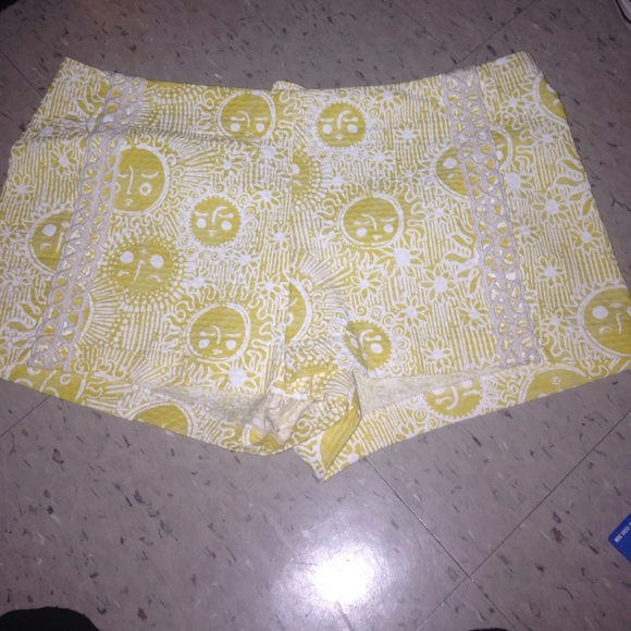 Women's Lilly Pulitzer shorts