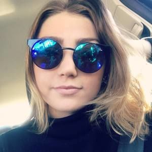 Meet your Posher, Taylor