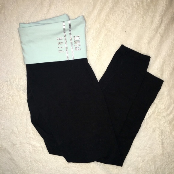 PINK Victoria's Secret Pants - Pink Yoga Leggings 💋