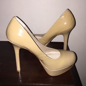 Steve Madden Pumps