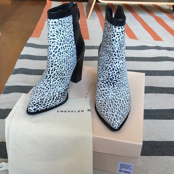 🎉HP🎉 Loeffler Randall Mercer Boot Animal Size 8 - Picture 2 of 4
