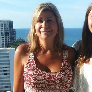 Meet your Posher, Jaclyn